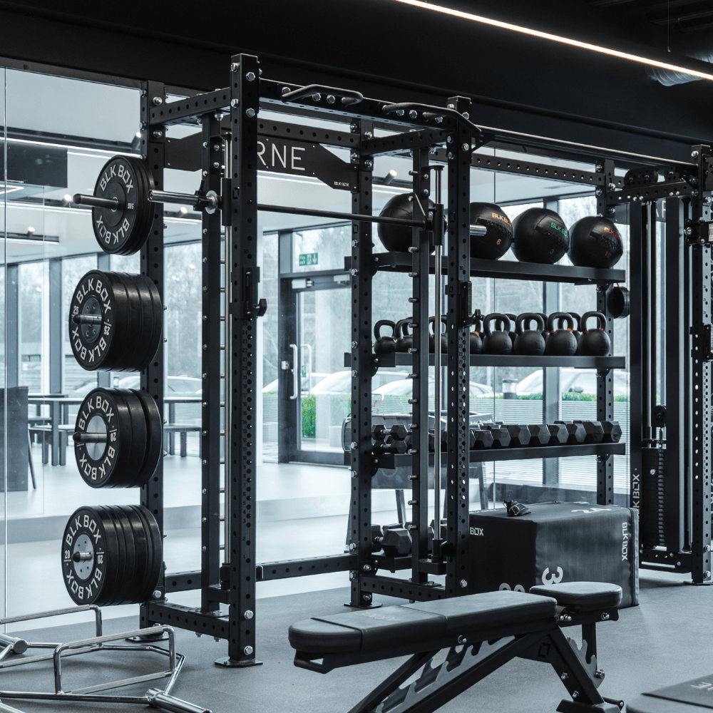1 Series Compact Rack with Cable Columns | BLK BOX