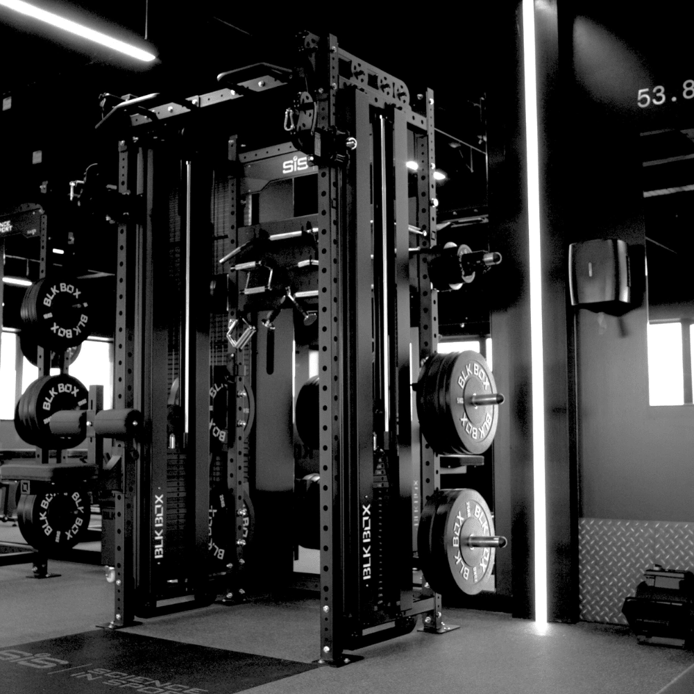1 Series Compact Rack with Cable Columns | BLK BOX
