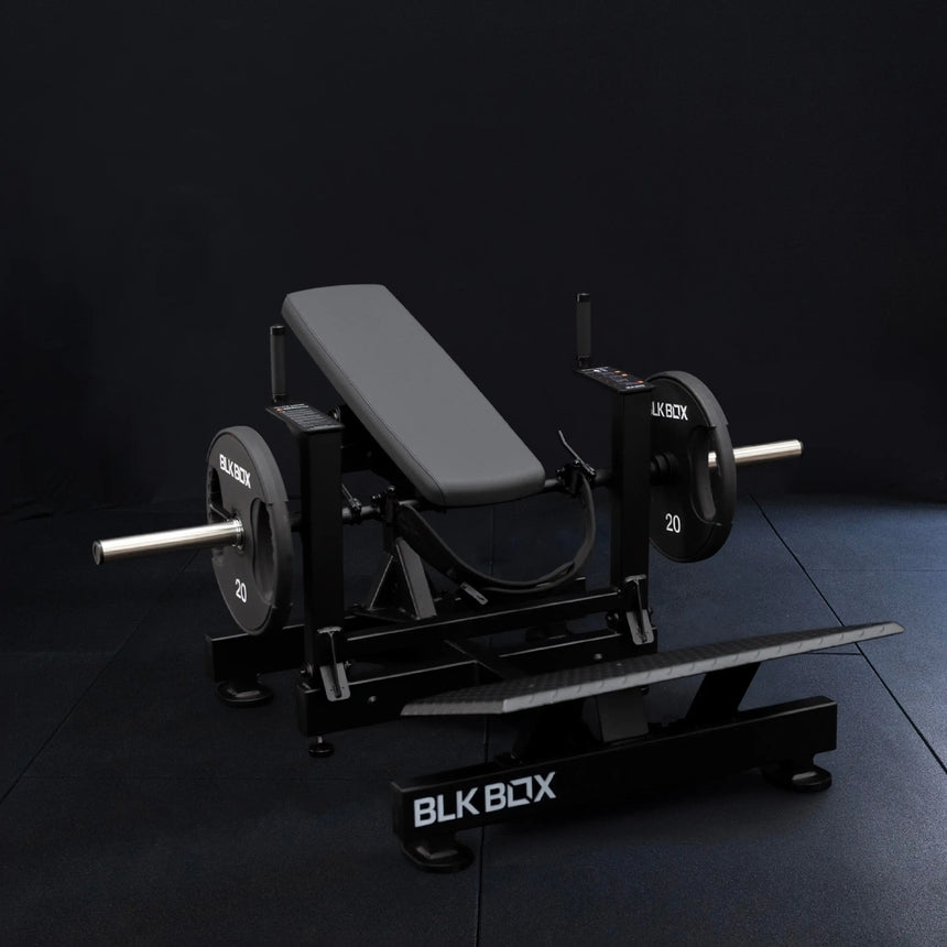 Plate Loaded Hip Thrust Machine