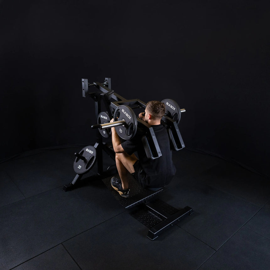 Plate Loaded Standing Calf Raise / Leverage Squat