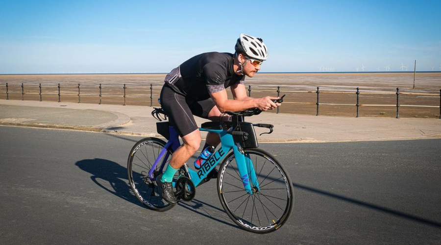 Fergus Crawley Joins Team BLK BOX