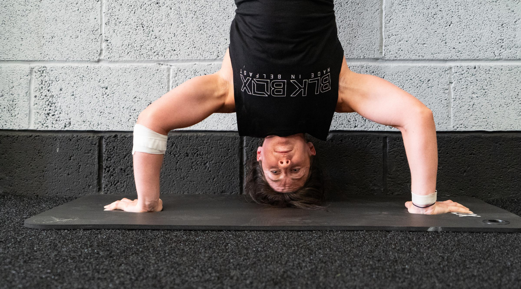 A Beginners Guide To Strict Handstand Push-ups