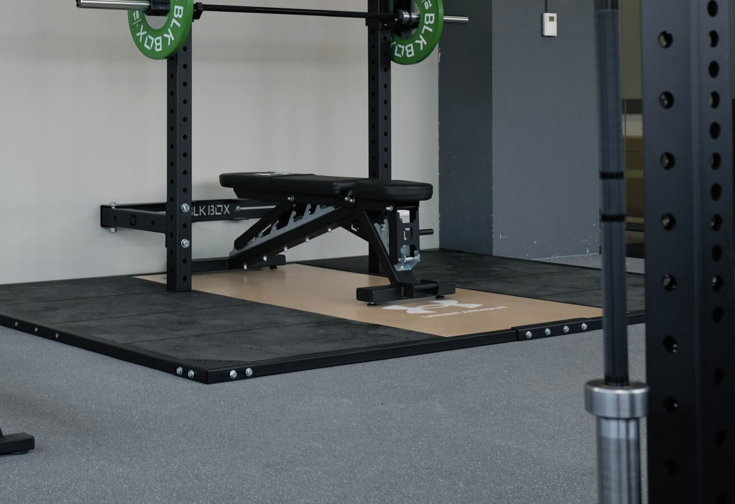 Gym weightlifting platforms