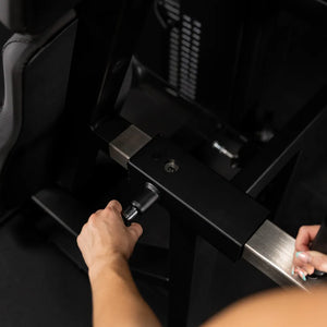BLK BOX Pin Loaded Chest Press - Adjustment