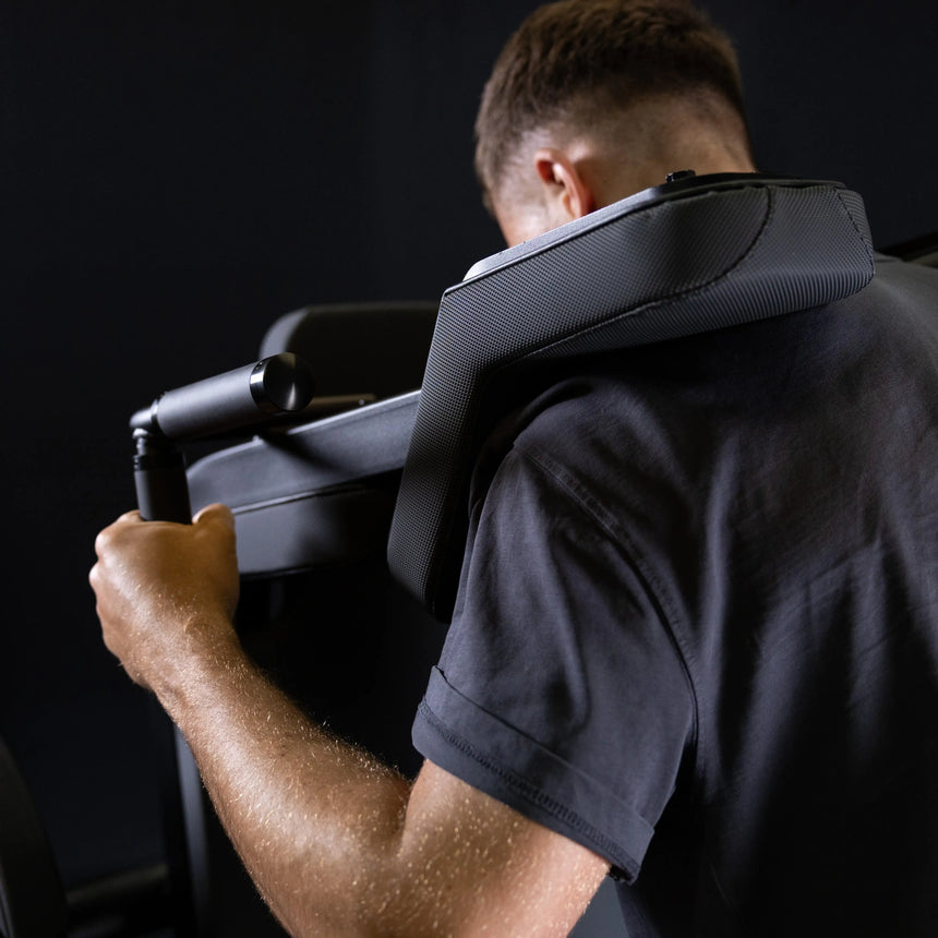 Plate Loaded V Squat