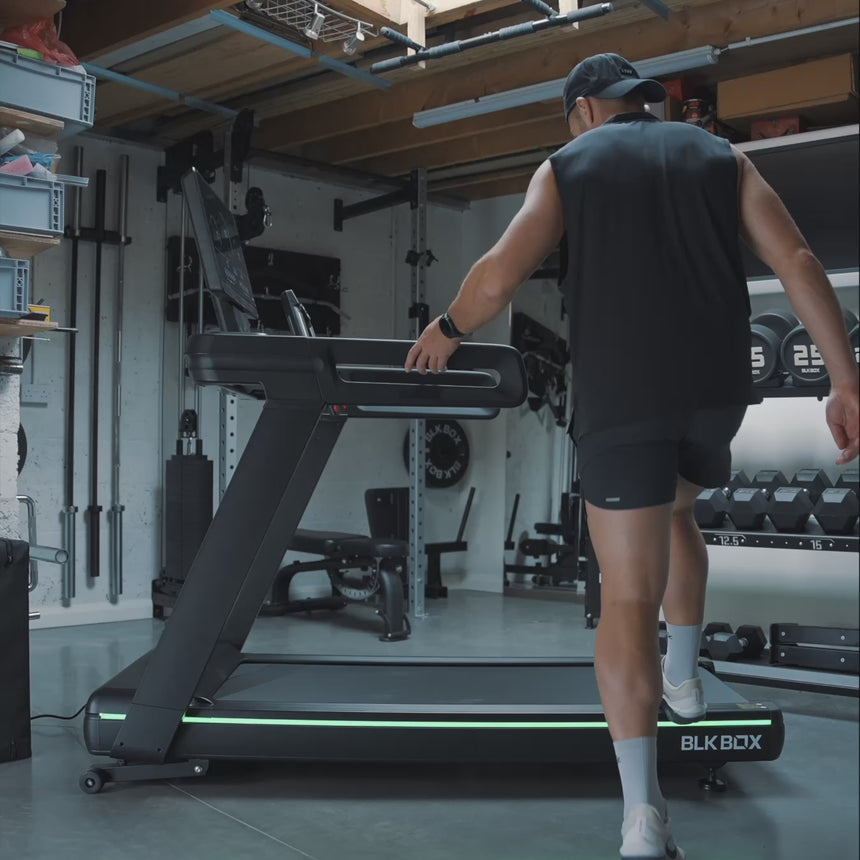 1 Series Treadmill
