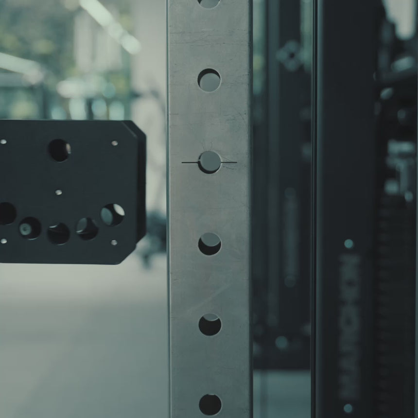 1 Series Pivot Attachment