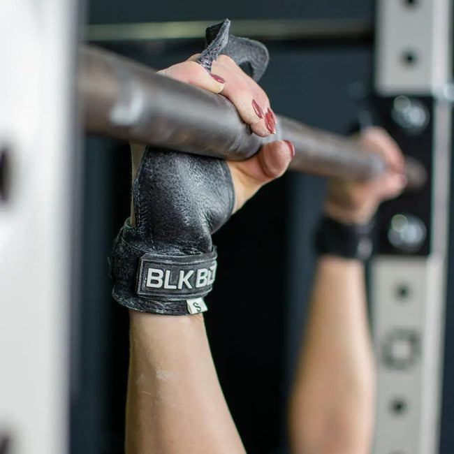 3 Hole Hand Grips - BLK BOX