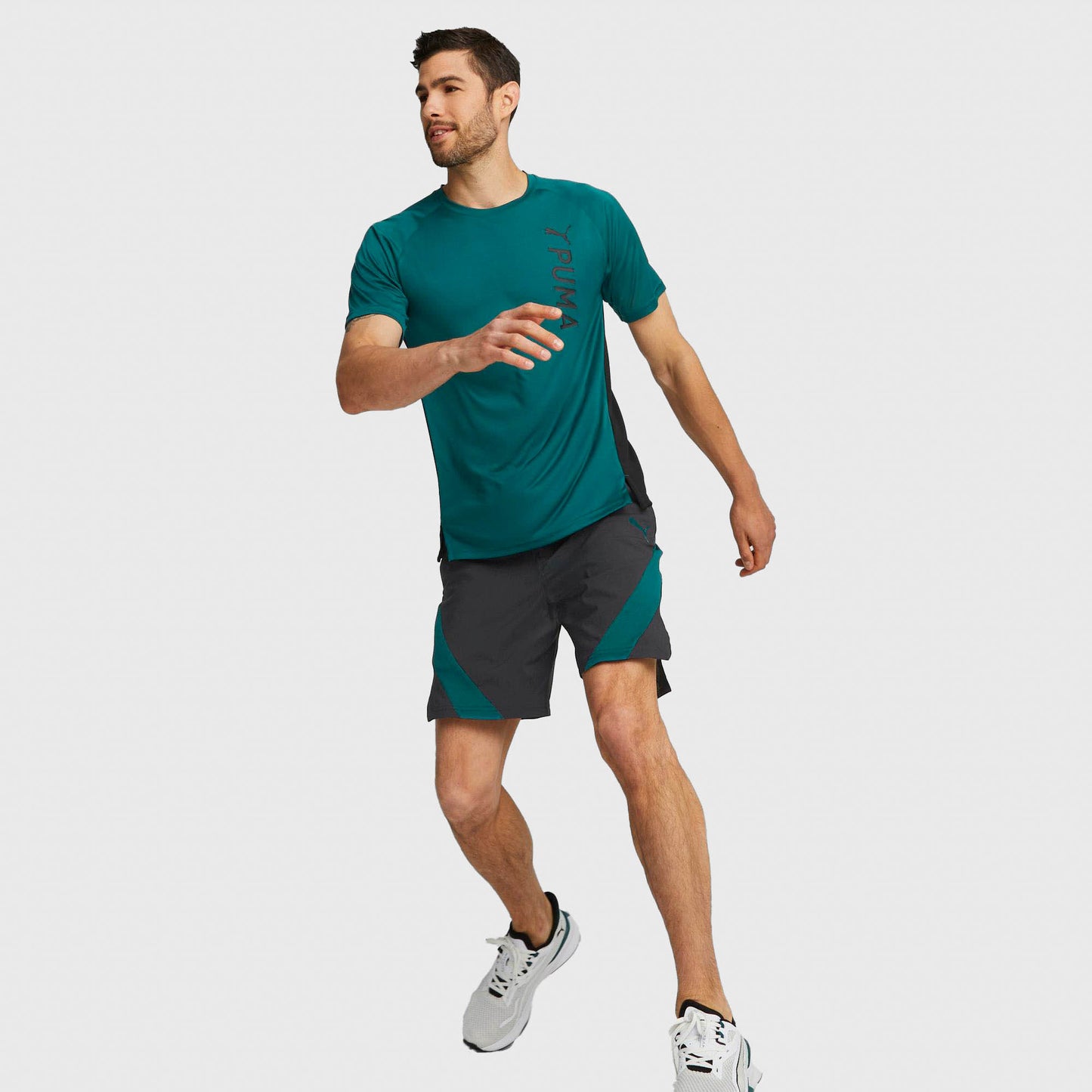 Puma Men's Train Fit Woven 7" Shorts