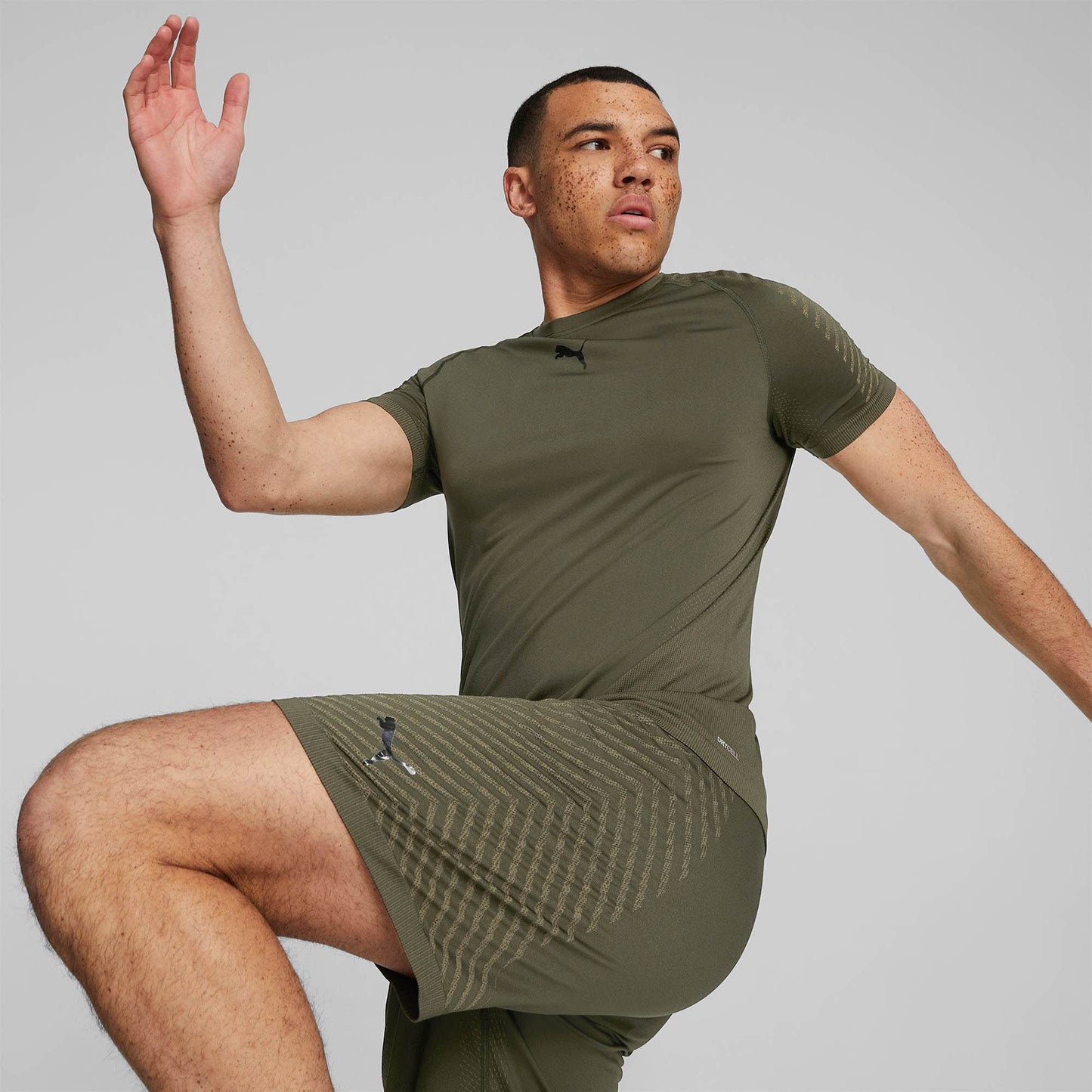 Puma Men's Train Formknit Seamless Tee