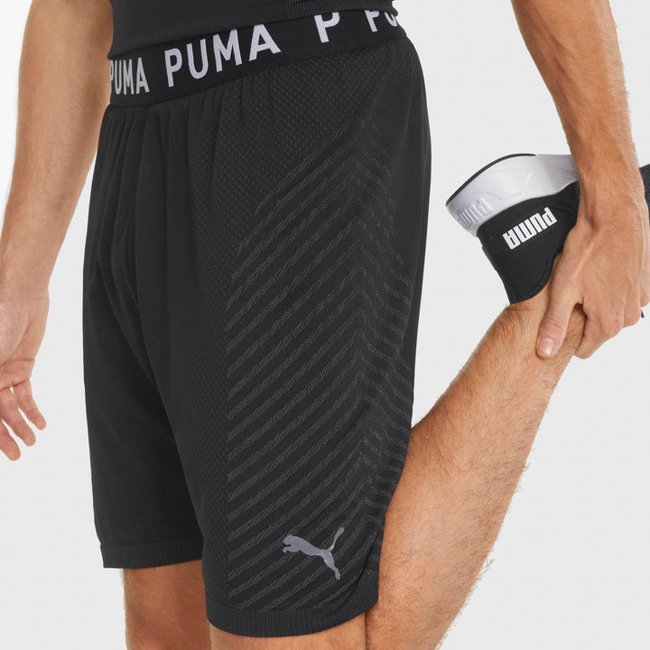 Puma Men's Train Formknit Seamless 7" Shorts