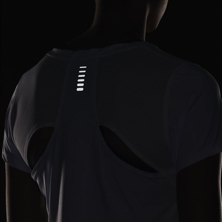 Under Armour Women's Iso-Chill Run Laser Tee