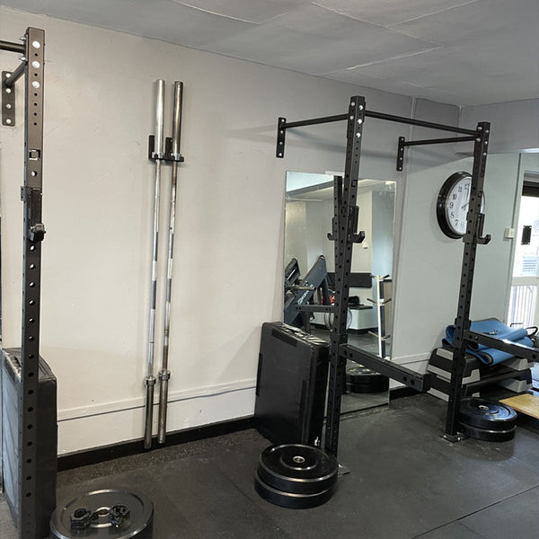 Blackout Wall Mounted Rig - BLK BOX