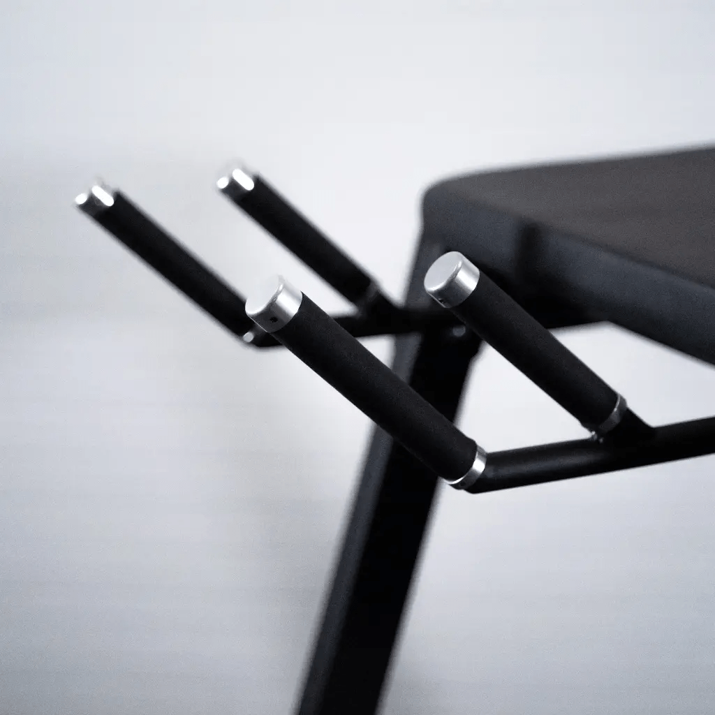 Reverse Hyper - BLK BOX